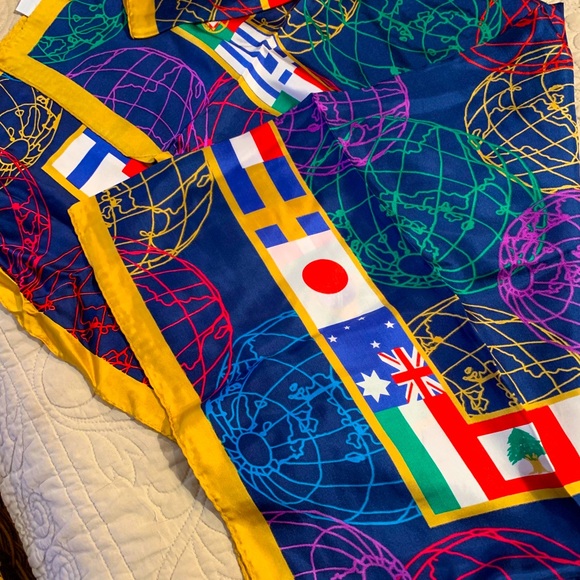 Scarf 100% silk - Picture 1 of 3